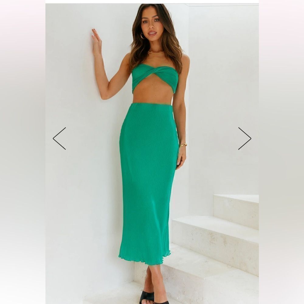 Hello Molly BALANCING ACT CROP TOP and MAXI SKIRT SET in GREEN XS NWT